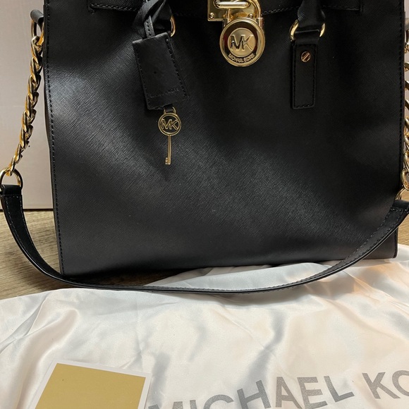 Michael Kors Hamilton tote - Picture 1 of 3